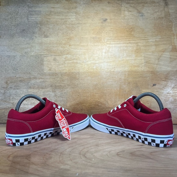 NEW Vans Doheny Checkered Womens Size 8.5 (7Y) Shoes Sneakers Red White Black - Picture 5 of 8